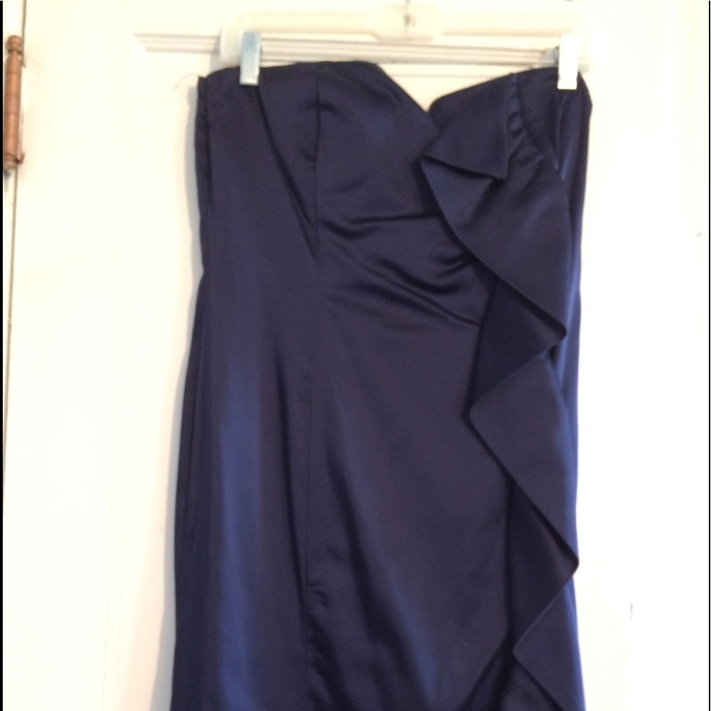 Beautiful blue strapless dress